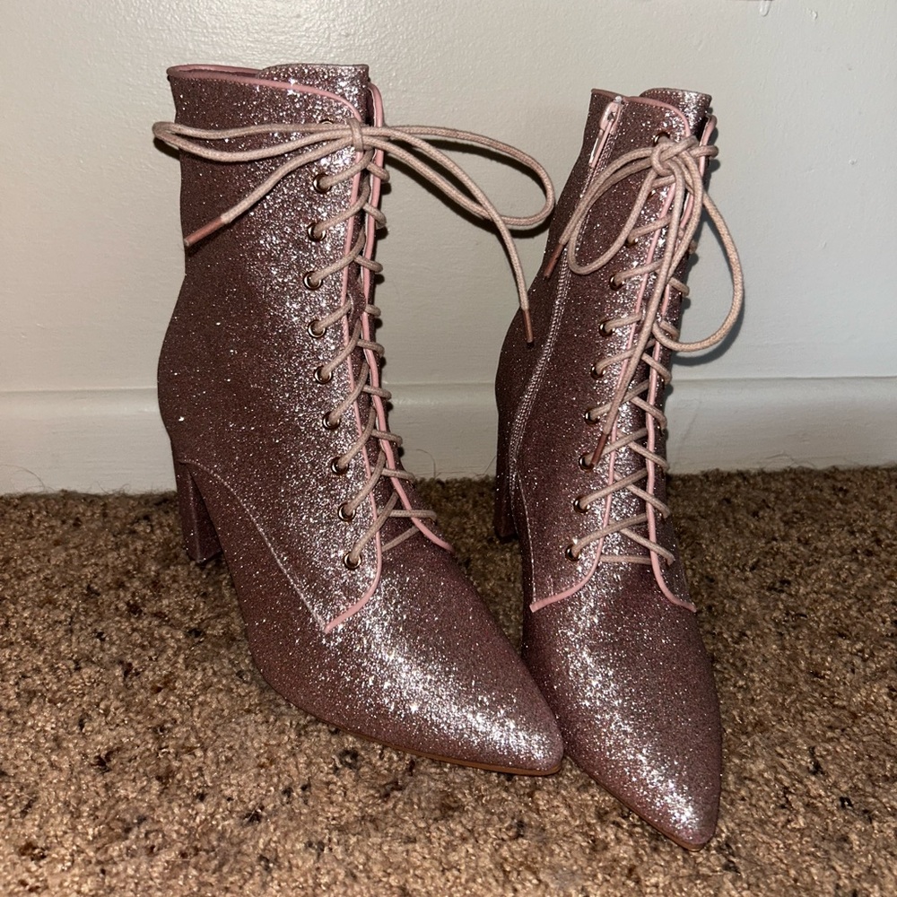 Allegra K Women's Glitter Pointed Toe Block Heel Ankle Boots, never worn, size 8
